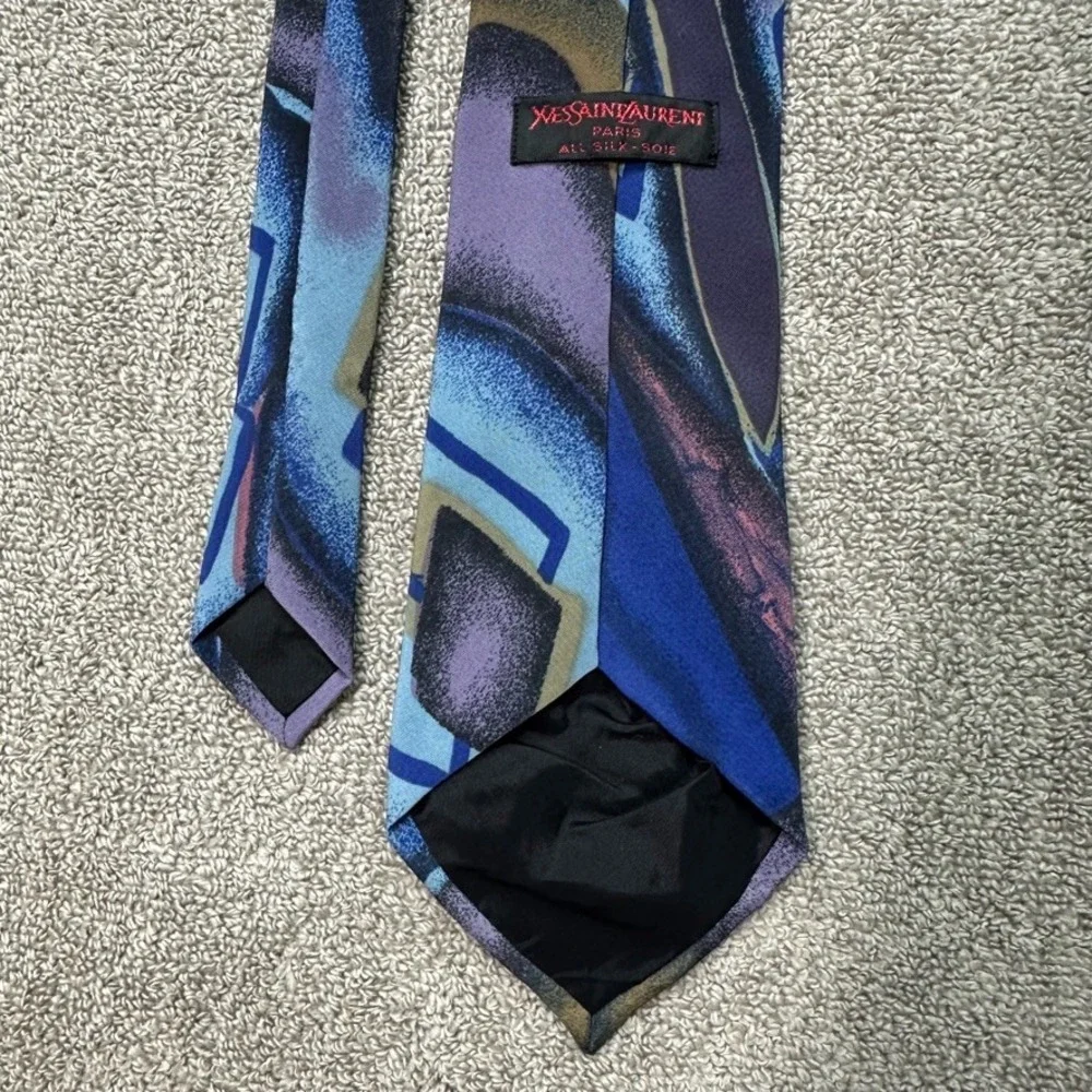 Yves Saint Laurent YSL Mens Silk Tie Blue Purple Abstract Geometric France